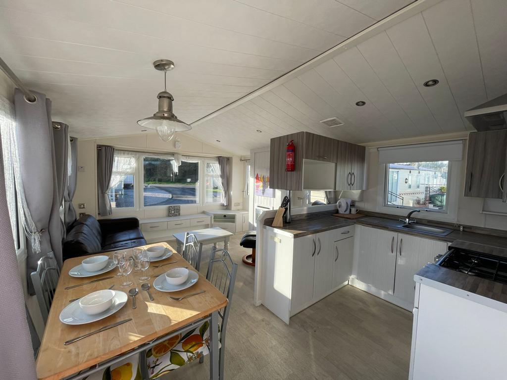 Willerby Isis 2012