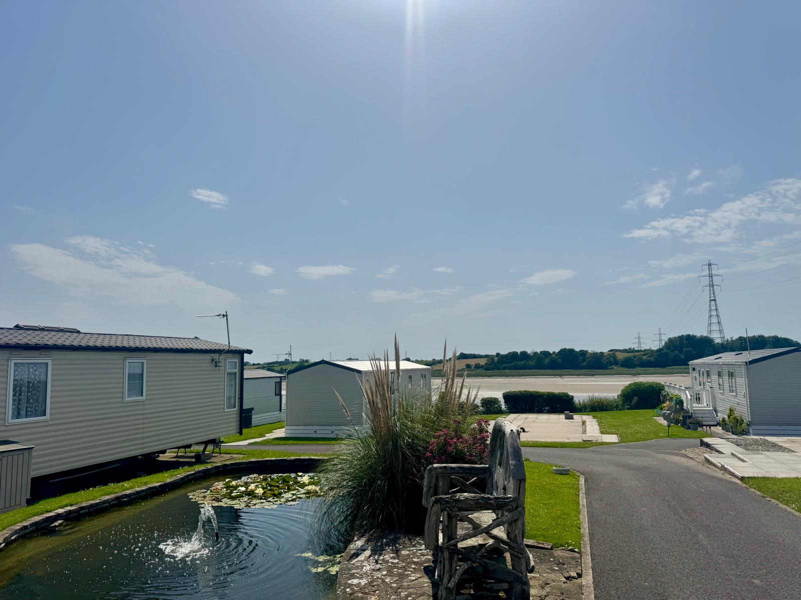 Views of the pond at Wardleys Creek