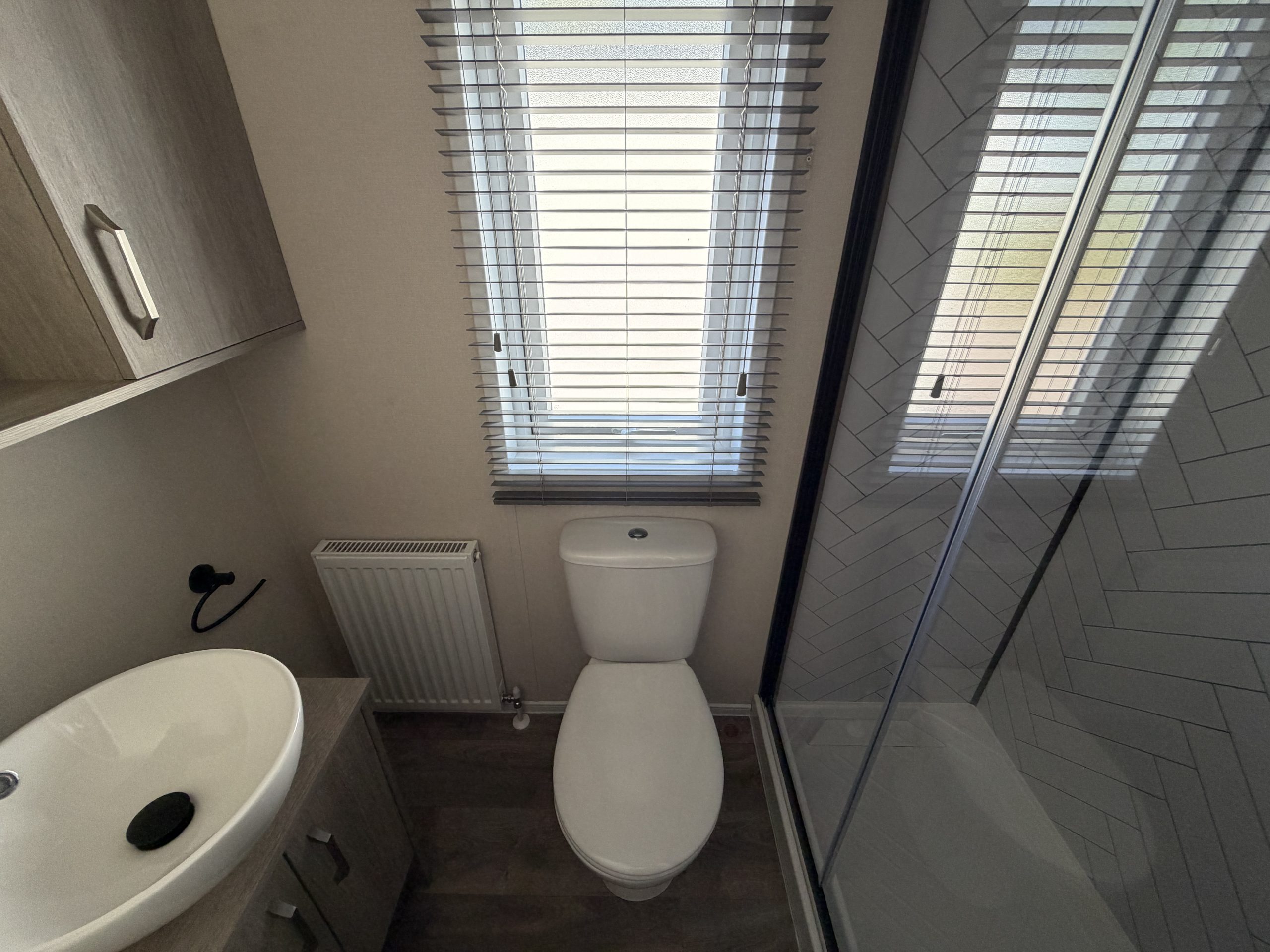 The main bathroom in the Pemberton Marlow 2026