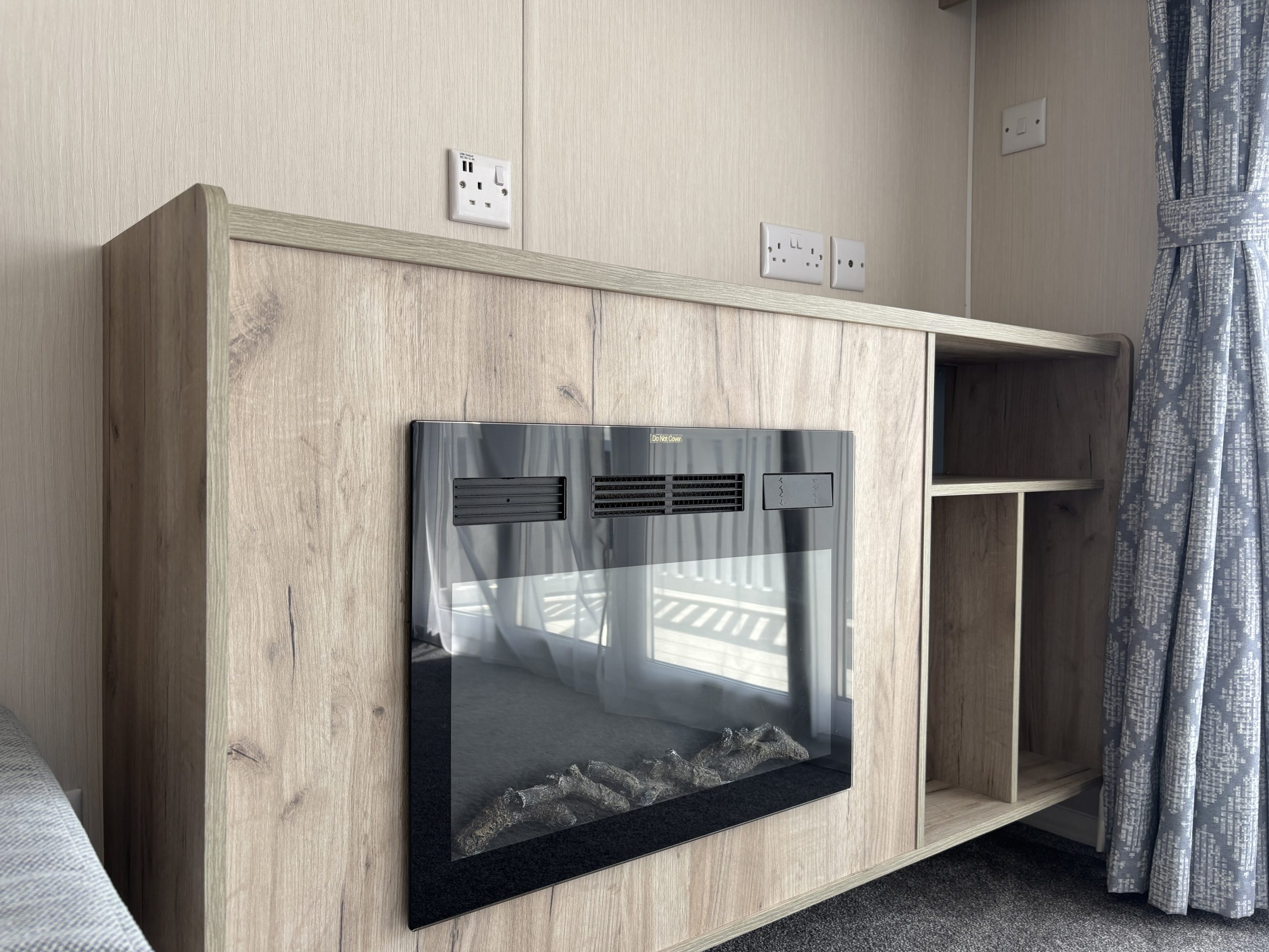 Living area in the Willerby Linwood 2022 caravan at Newton Hall Holiday Park