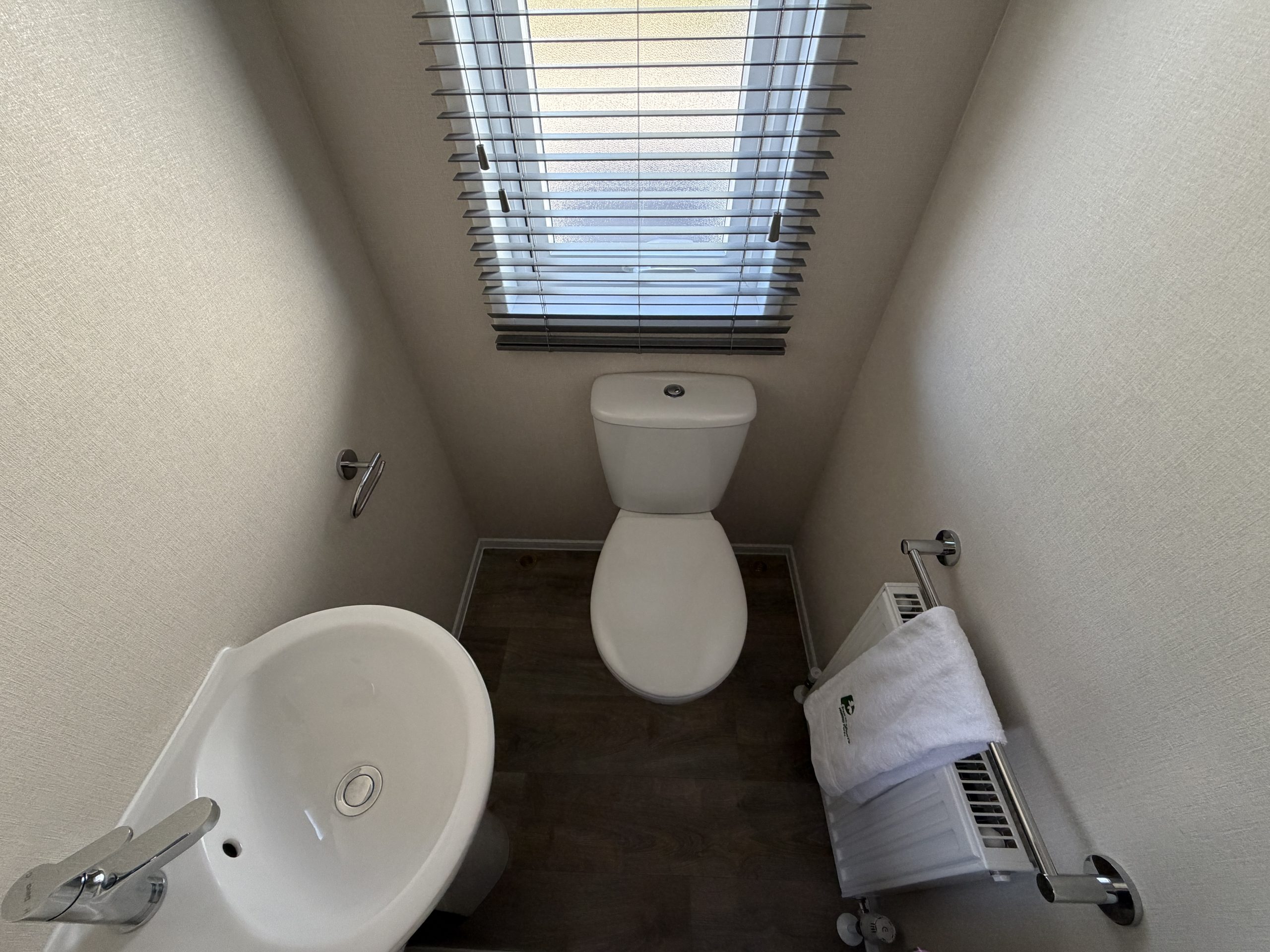 The ensuite bathroom in the Pemberton Marlow 2026