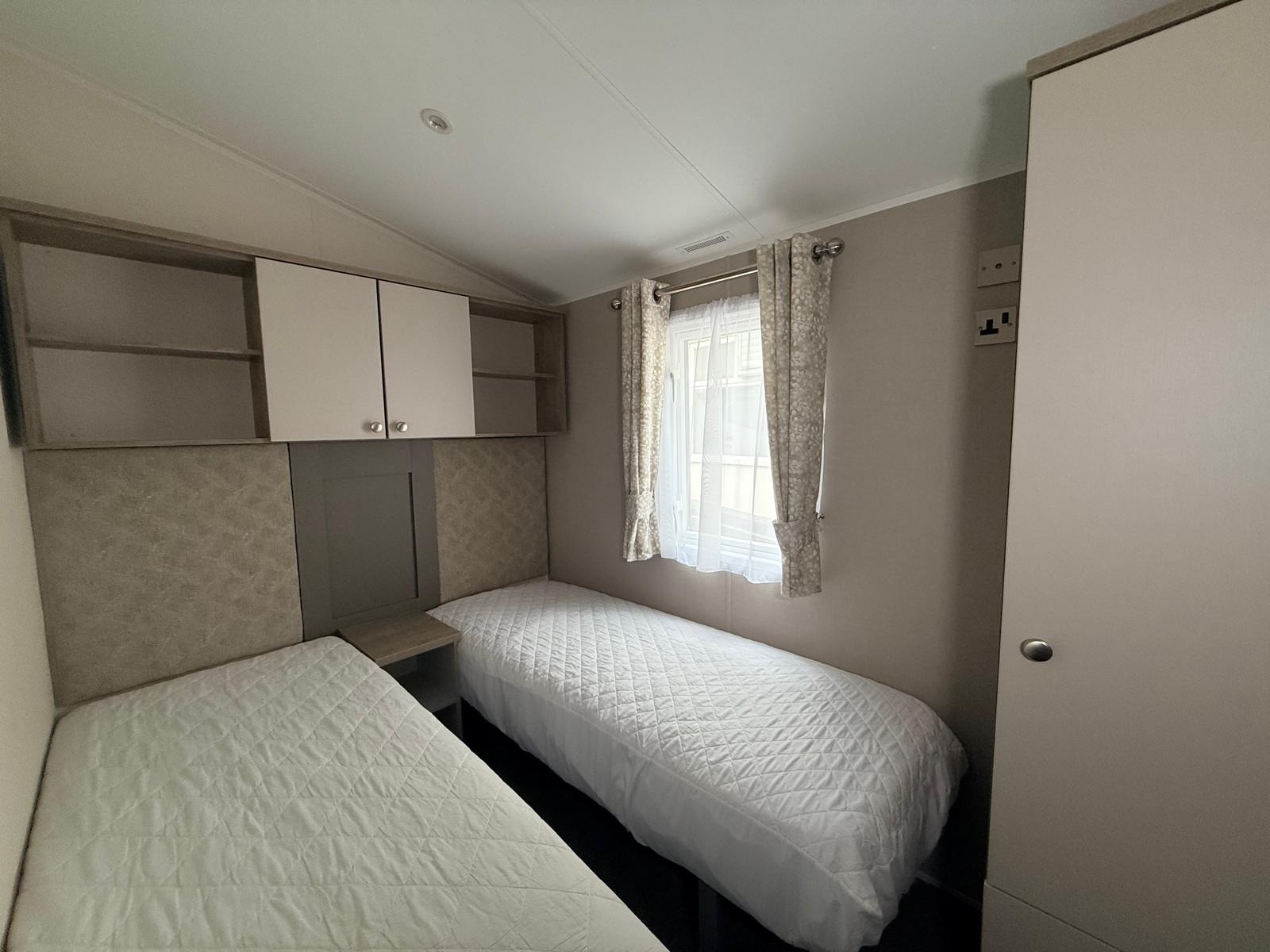 An image of the Twin Bedroom in the Willerby Salisbury 2027. View this in person at Newton Hall Holiday Park