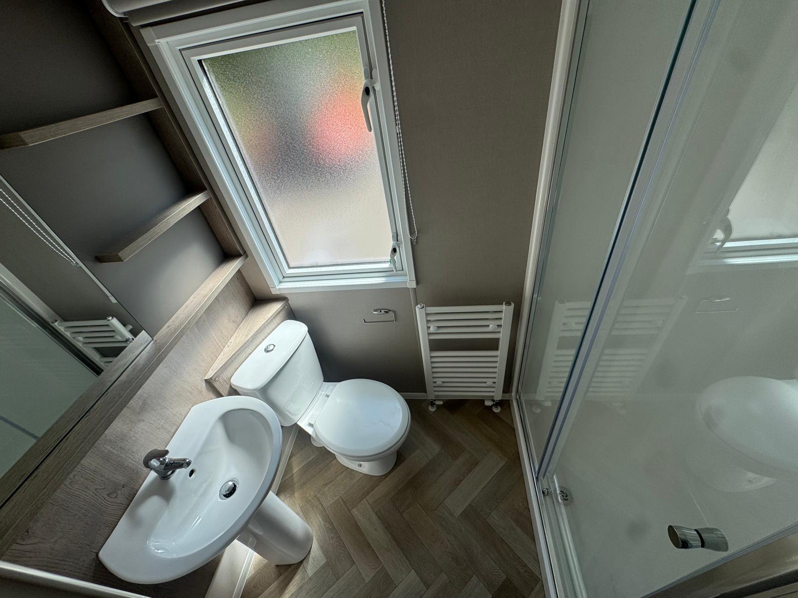 Family bathroom in the Willerby Salisbury at Windy Harbour Holiday Park