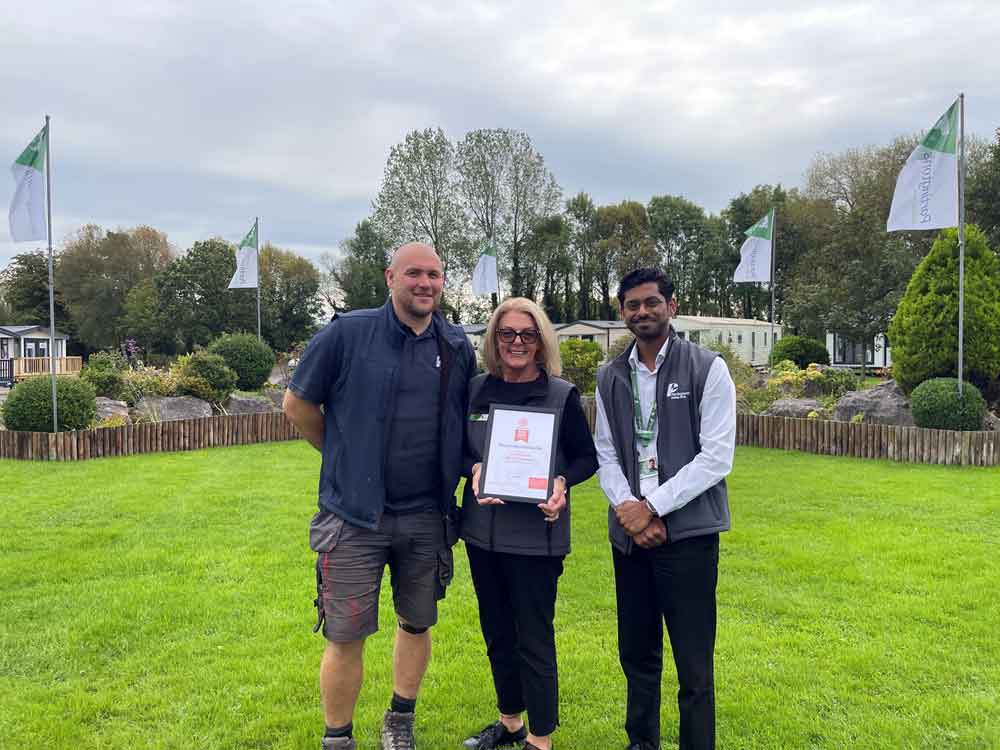 Windy Harbour Holiday Park blooms with pride after winning VisitEngland ROSE award
